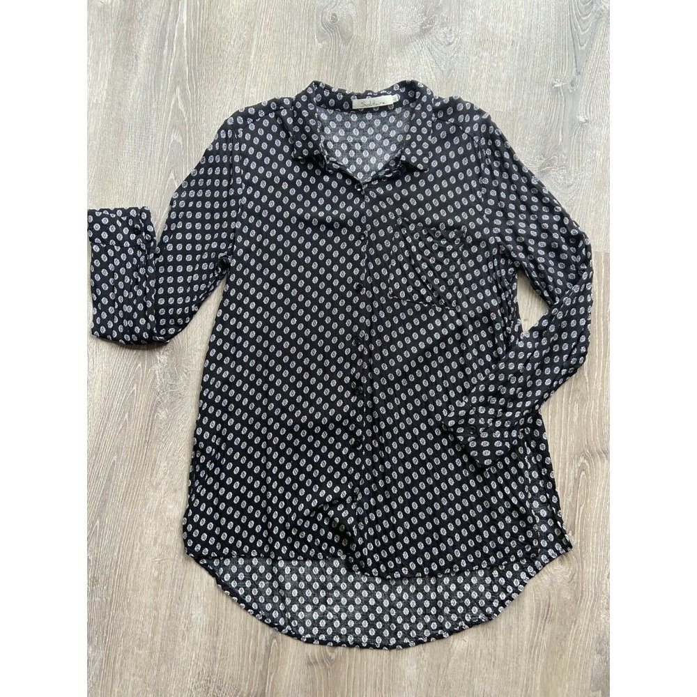 Solitaire Black Button Up Blouse Size L